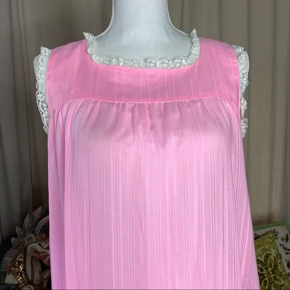 1974 Pink Prom Dress - Picture 10 of 11